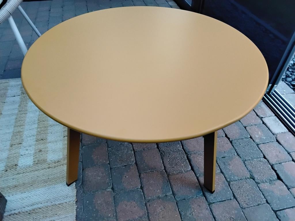 Tafel nog nieuw verkeerde kleur voor ons, Ophalen, Nieuw, Rond, Metaal