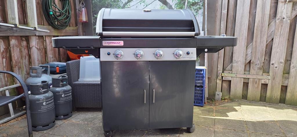 Campingaz gasbarbecue op 4 wielen, Ophalen, Gebruikt, Campinggaz