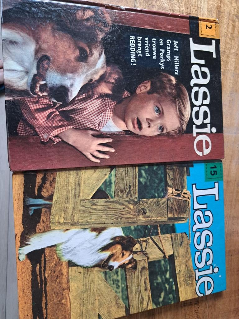 Lassie Boeken - Nummers 2 en 15, Boeken, Ophalen of Verzenden, Gelezen, Eric Knight, Fictie algemeen