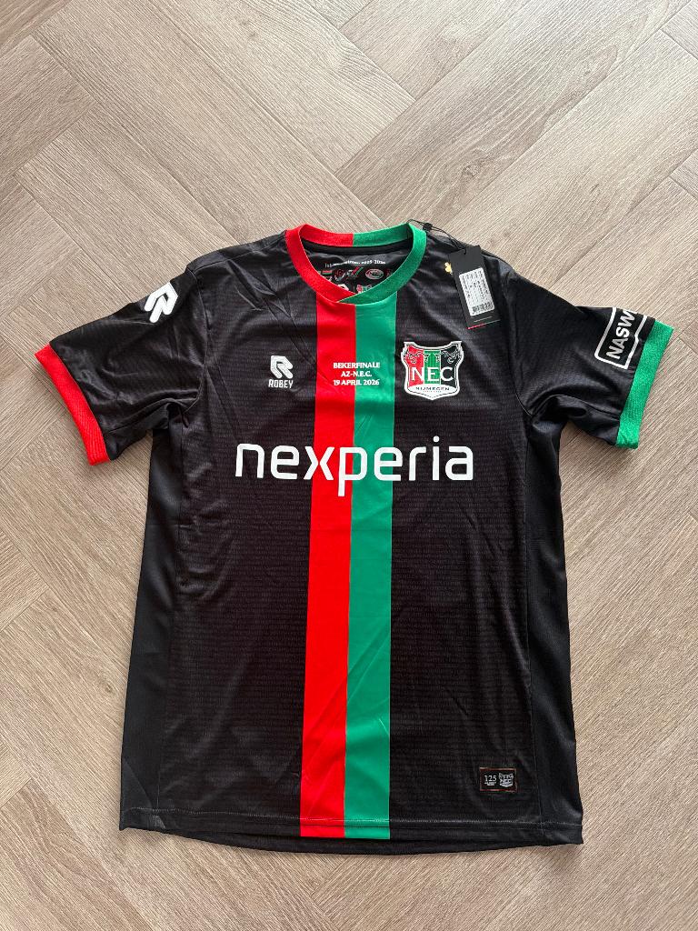 NEC beker finale shirt, Sport en Fitness, Voetbal, Maat M, Ophalen of Verzenden, Nieuw, Shirt