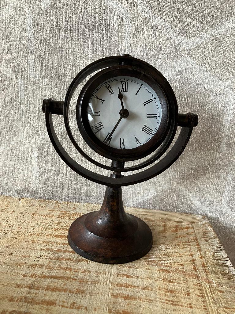 Vintage klokje, Antiek en Kunst, Antiek | Klokken, Ophalen