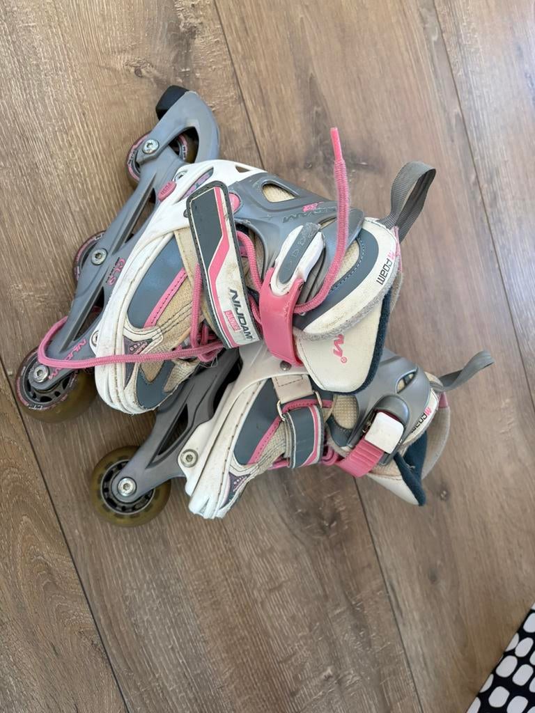 Nijdam skeelers 27/30, Sport en Fitness, Skeelers, Ophalen of Verzenden, Gebruikt