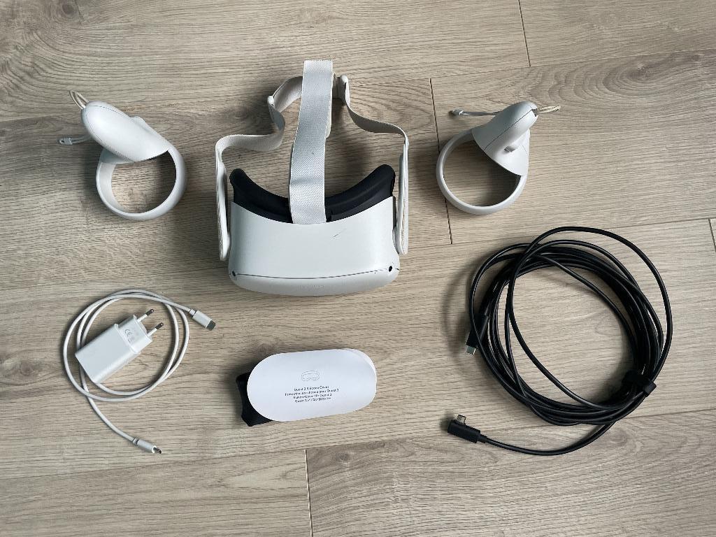 Oculus Meta Quest 2, Spelcomputers en Games, Virtual Reality, Ophalen of Verzenden, Gebruikt, VR-bril, Overige platformen