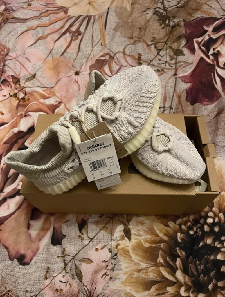 Yeezy knit, Kleding | Dames, Schoenen, Ophalen, Nieuw, Beige, Sneakers of Gympen