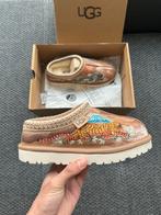 Ugg X Palace slippers, Ophalen of Verzenden, Zo goed als nieuw