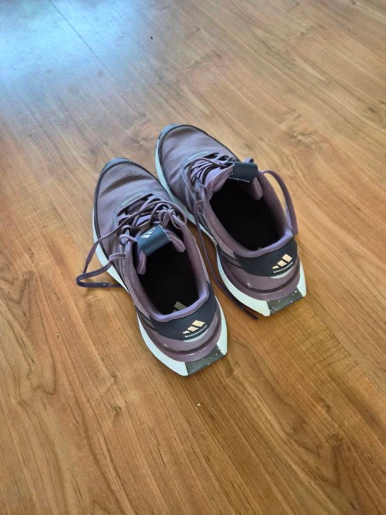 Adidas dames golfschoenen maat 40 2/3, Kleding | Dames, Schoenen, Overige kleuren, Adidas, Sportschoenen, Ophalen of Verzenden