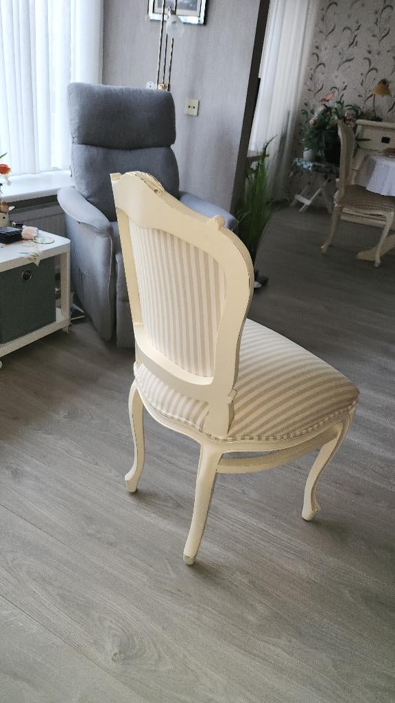 Gezocht eetstoel, Huis en Inrichting, Stoelen, Ophalen, Gebruikt, Overige kleuren, Eén