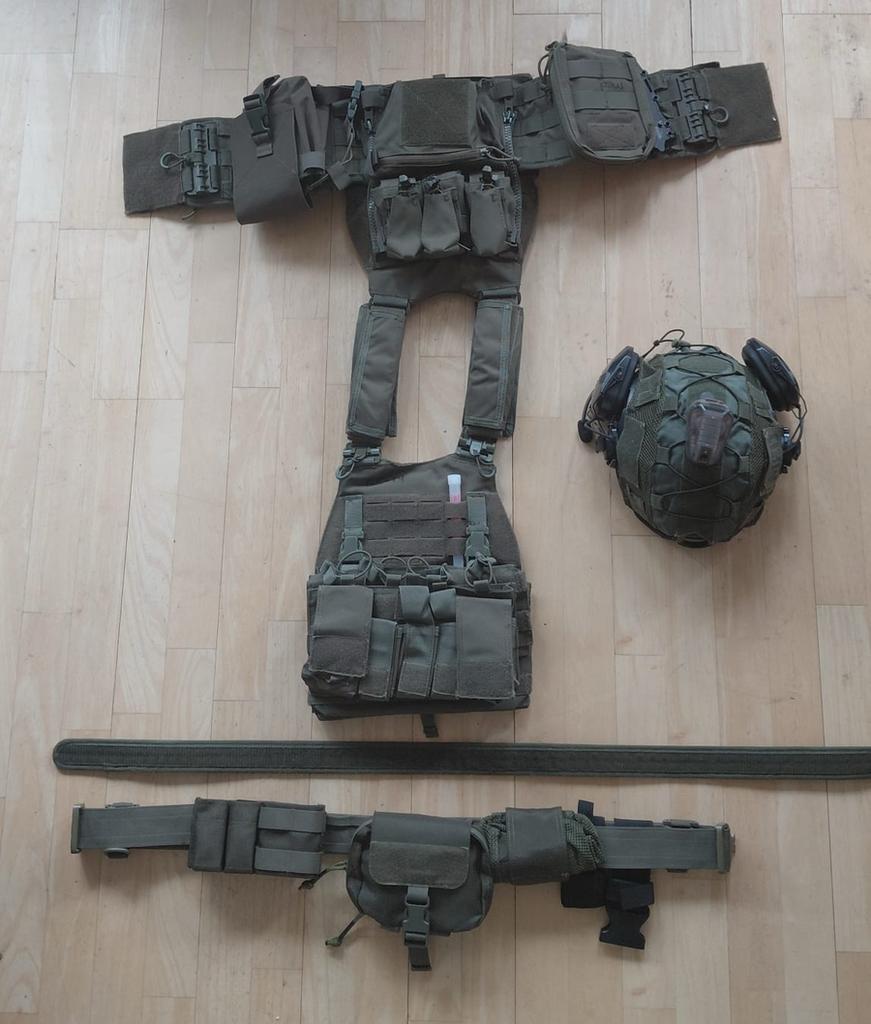 Airsoft assault kit, Ophalen of Verzenden, Zo goed als nieuw