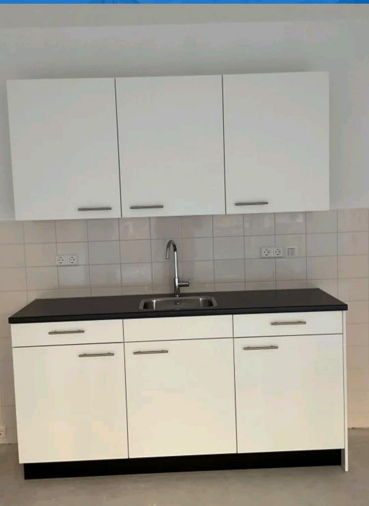 **NIEUWE** Keukenblok, Huis en Inrichting, Keuken | Complete keukens, Overige materialen, Wit, Nieuw, Enkelwandige keuken