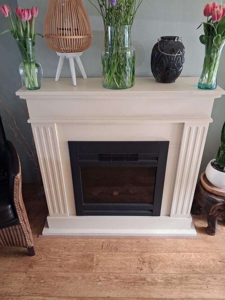 Schouw +elektrische haard, Huis en Inrichting, Haarden, Ophalen, Gebruikt, Vrijstaande haard, Elektrische haard