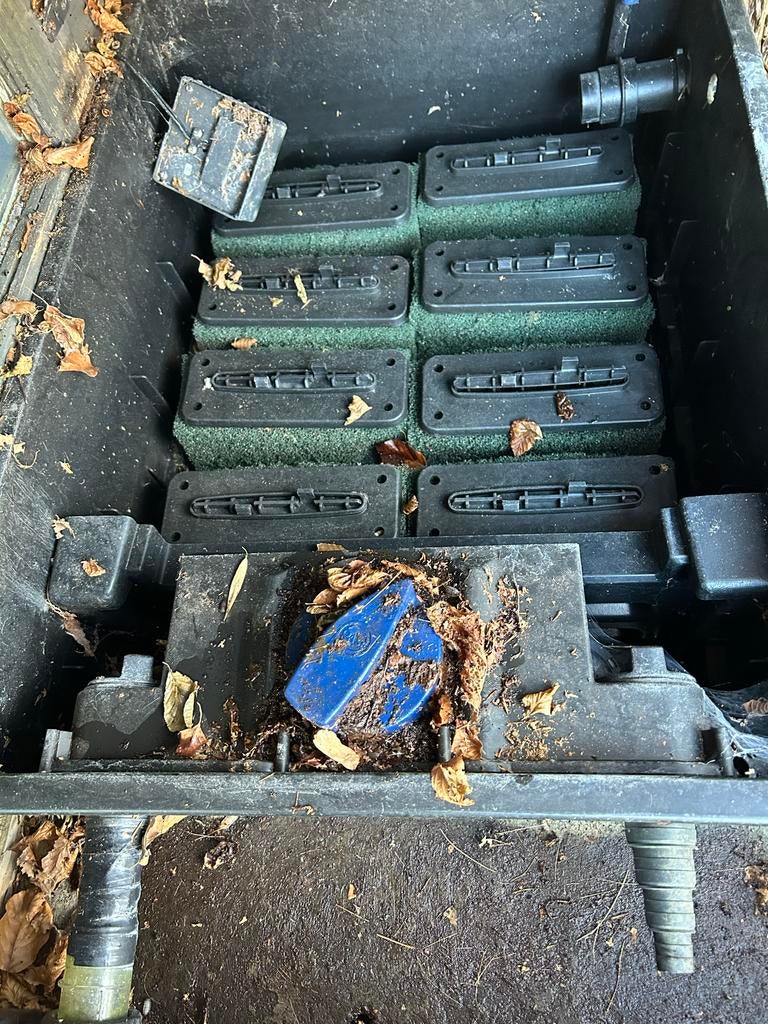 Vijverfilter met filtermatten, Tuin en Terras, Vijver-toebehoren, Ophalen, Gebruikt, Vijverfilter