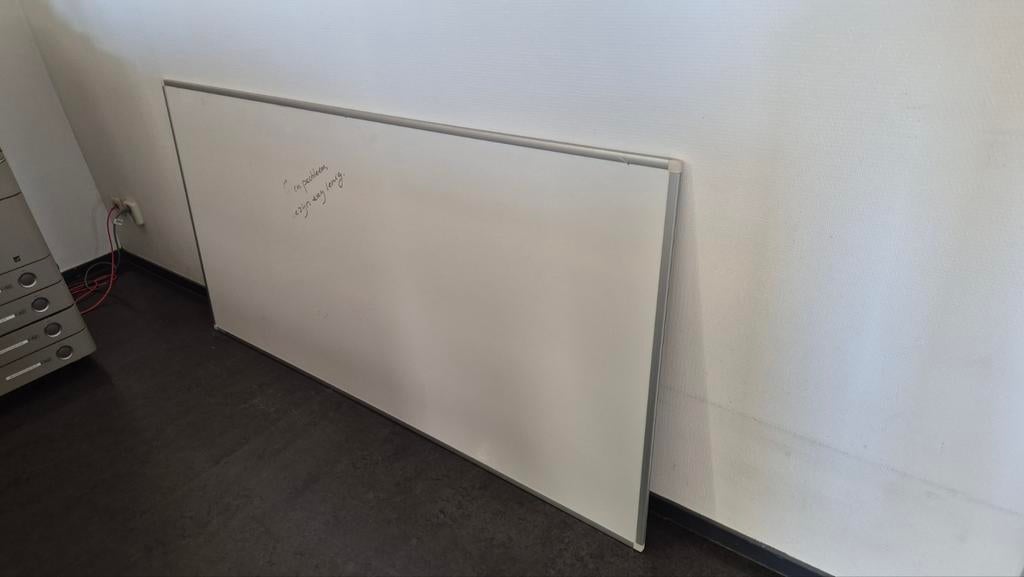 36 Whiteboards, gebruikt verschillende formaten, Ophalen, Gebruikt