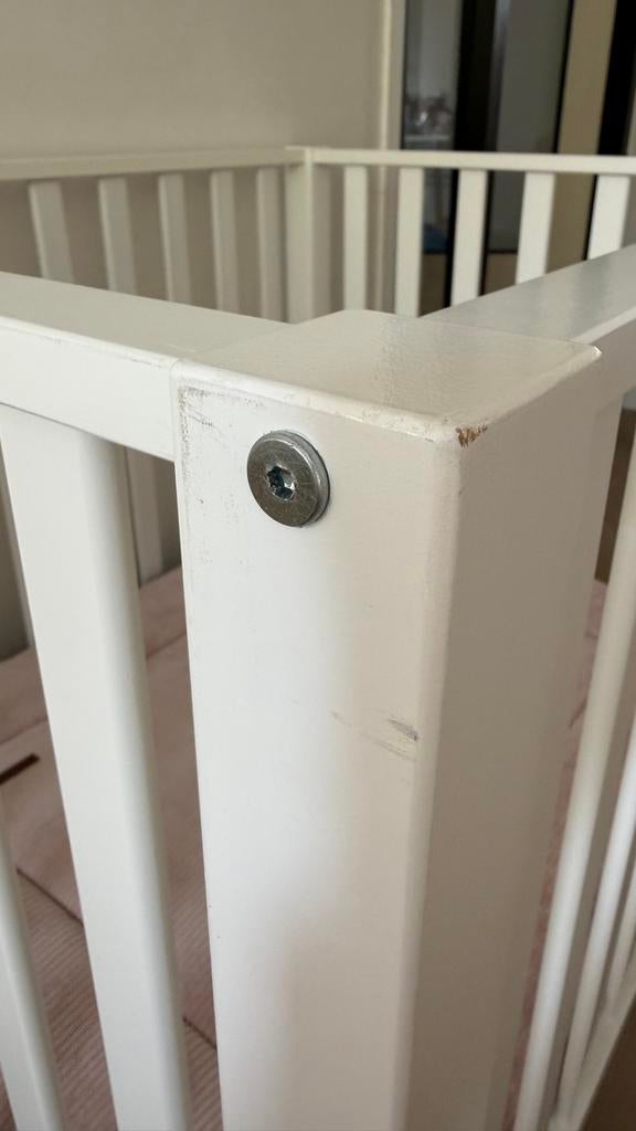 Witte babybox met boxkleed, Kinderen en Baby's, Boxen, Ophalen of Verzenden, Gebruikt, Rechthoekig, Boxkleed