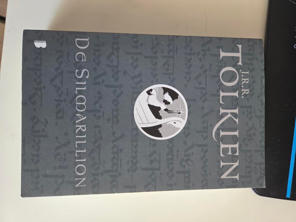 De Silmarillion - J.R.R. Tolkien, Boeken, Fantasy, Ophalen of Verzenden