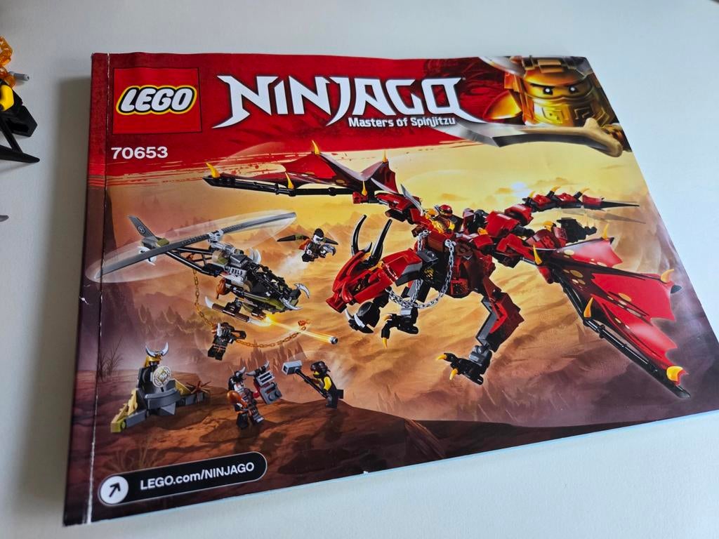 Lego Ninjago 70653 Firstbourne Draak Complete Set, Kinderen en Baby's, Speelgoed | Duplo en Lego, Lego, Ophalen of Verzenden, Zo goed als nieuw