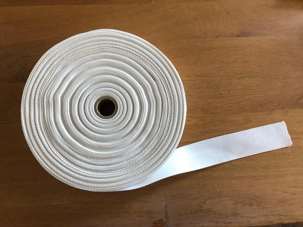 Stevig soepel band biesband gordijnband 40 mm crème wit, Hobby en Vrije tijd, Ophalen of Verzenden, Nieuw, Lint, Band of Elastiek