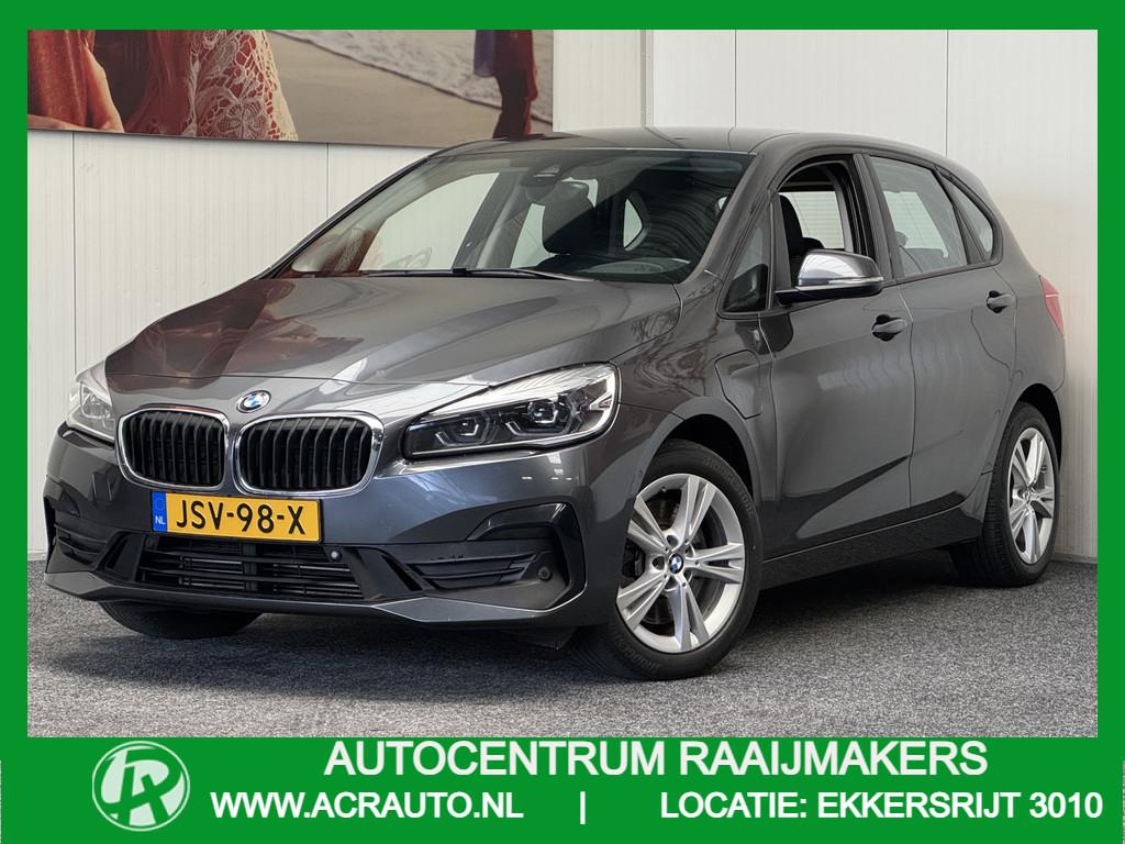 BMW 2 Serie ACTIVE TOURER 225XE iPERFORMANCE 136 PK PLUG IN, Auto's, Stof, Gebruikt, Zwart, Bedrijf