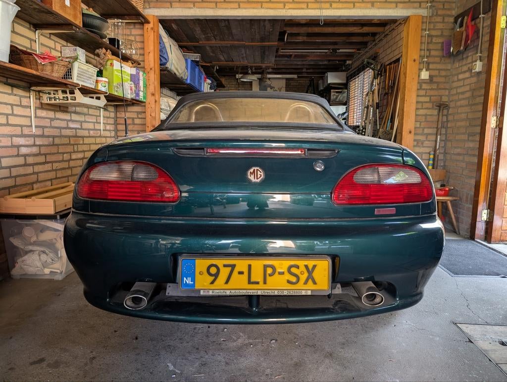MG F 1.8 I 1998 Groen, Auto's, MG, Particulier, F, Benzine, Cabriolet, Handgeschakeld, Geïmporteerd, Groen, Achterwielaandrijving