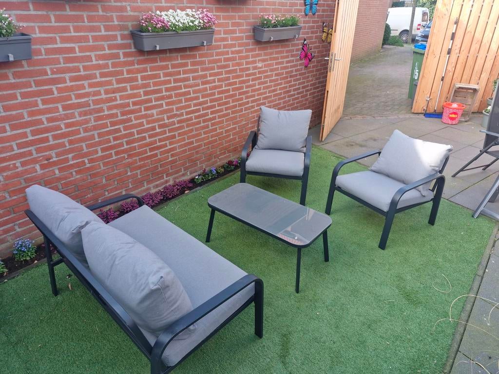 Zo goed als nieuwe loungeset van Praxis, Tuin en Terras, Tuinsets en Loungesets, Ophalen, 4 zitplaatsen, Aluminium, Loungeset