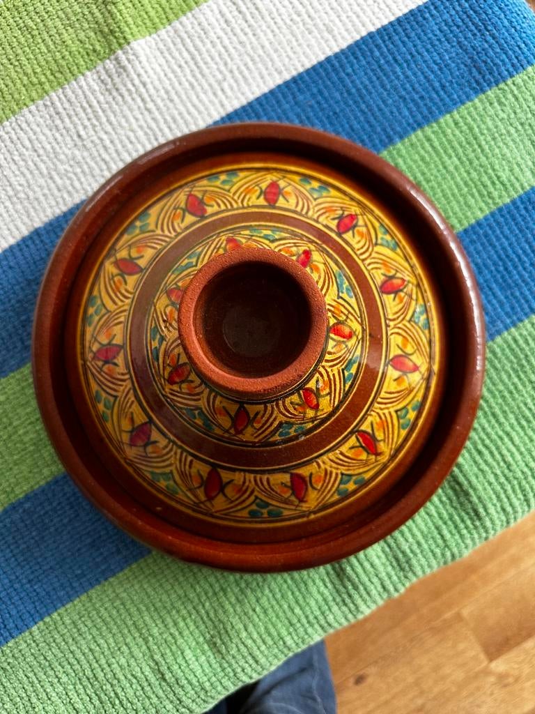 Prachtige Tajine in uitstekende conditie, Overige typen, Ophalen of Verzenden, Zo goed als nieuw, Steen/keramiek