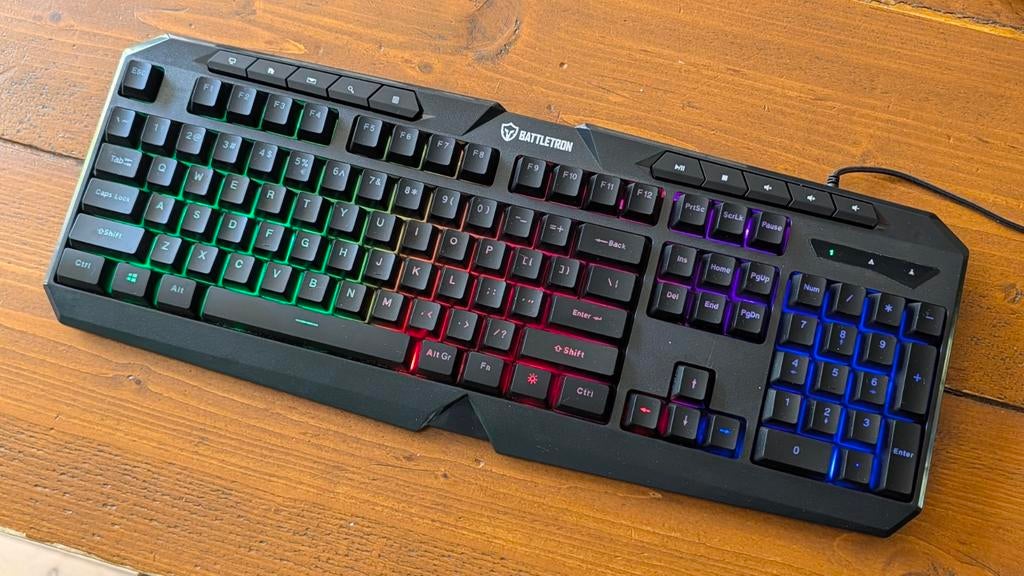 Battletron Gaming Toetsenbord Action - Nieuwstaat, Computers en Software, Toetsenborden, Ophalen, Battletron, Gaming toetsenbord