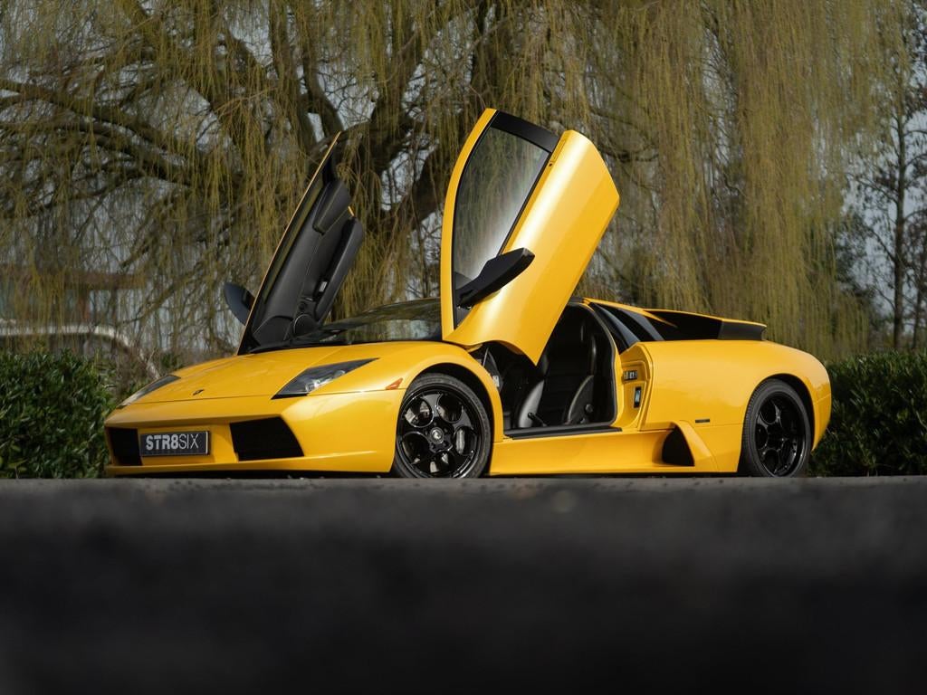 Lamborghini Murciélago 6-Speed Manual (2002) 580 PS | Giall, Auto's, Lamborghini, Gebruikt, Zwart, 12 cilinders, Bedrijf