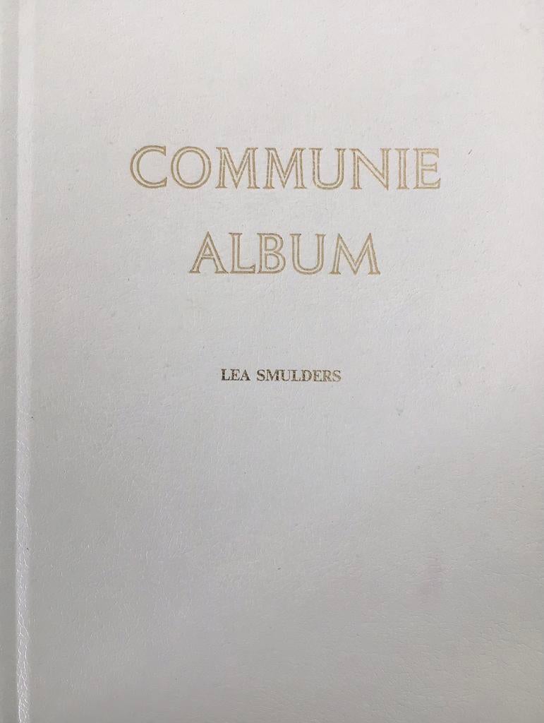 Lea Smulders Communie album, Ophalen of Verzenden, Zo goed als nieuw, Fictie algemeen