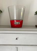 Prachtige Franse vaas, merk Country Corner,stenen rode voet., Antiek en Kunst, Curiosa en Brocante, Ophalen of Verzenden