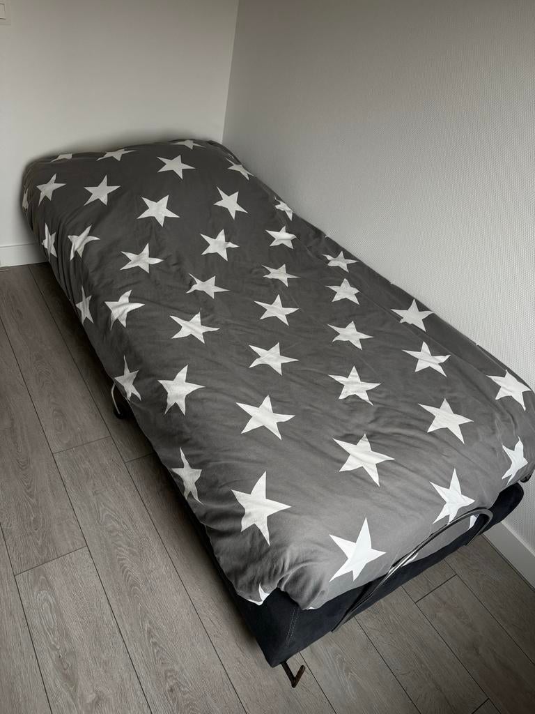 2 comfortabele boxspring bedden, Ophalen, 90 cm, Eenpersoons, 200 cm