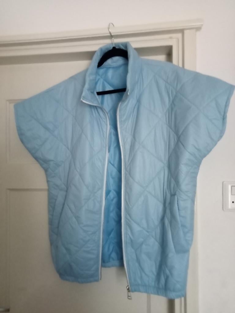 Leuke bodywarmer oversized model, Kleding | Dames, Bodywarmers, Ophalen of Verzenden, Nieuw, Maat 46/48 (XL) of groter, Blauw