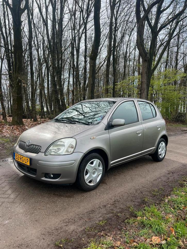 Toyota Yaris 1.3 2005 5D| Dealer onderhouden | NAP + APK, Auto's, Toyota, Bedrijf, Yaris, ABS, Airbags, Centrale vergrendeling