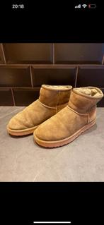 Bruine Uggs, Ophalen of Verzenden, Gedragen, Bruin, Lage of Enkellaarzen