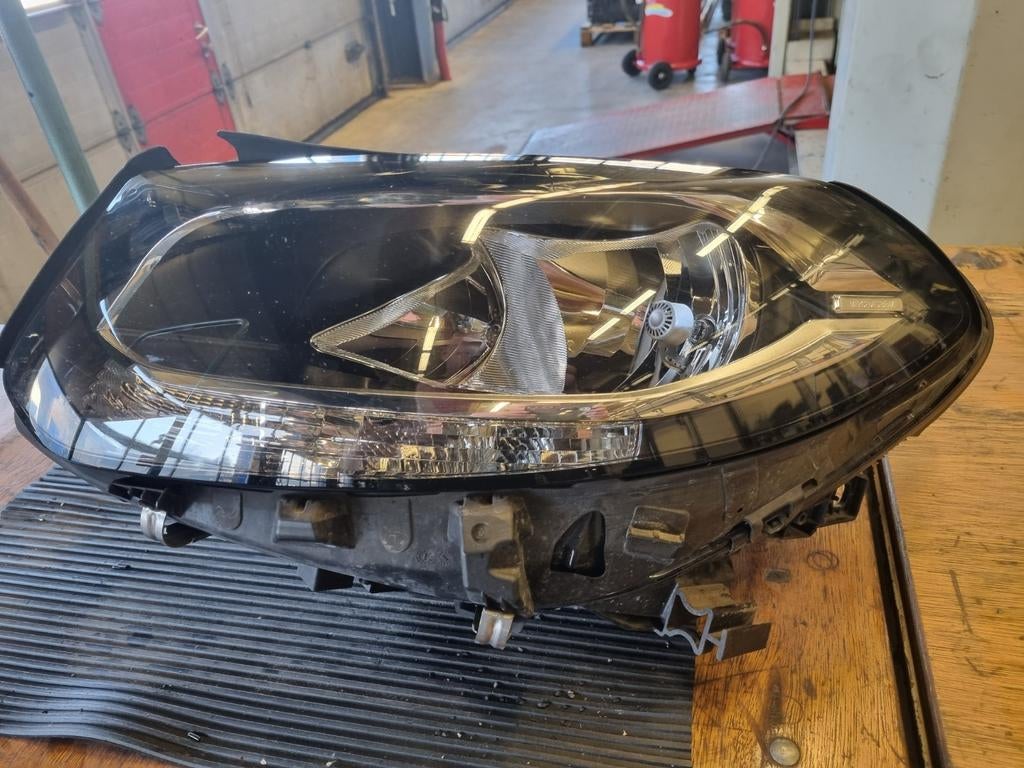 Mercedes b220 .W246 linker koplamp, Ophalen of Verzenden