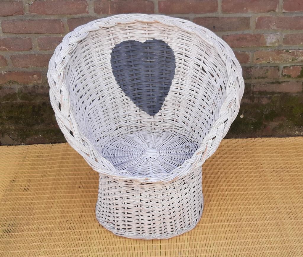 Riet rieten stoeltje, rotan voor een kind, een pop of plant., Huis en Inrichting, Gebruikt, Wit, Riet of Rotan, Eén