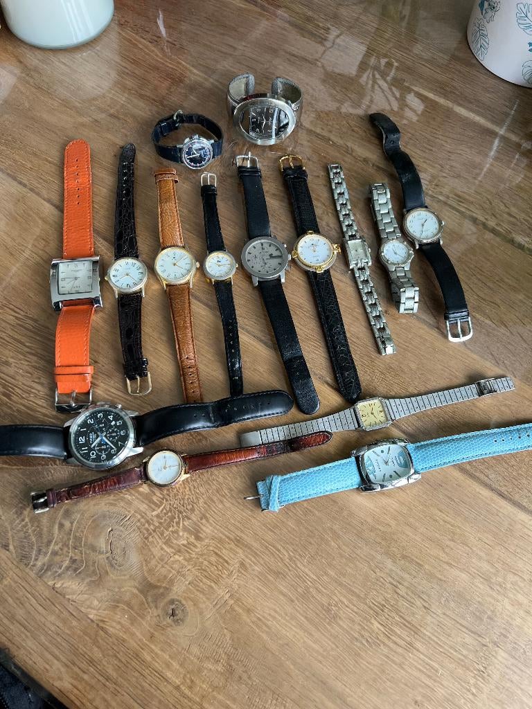 partij horloge,s vintage dames en heren zie foto,s 15 stuks, Sieraden, Tassen en Uiterlijk, Horloges | Heren, Ophalen of Verzenden