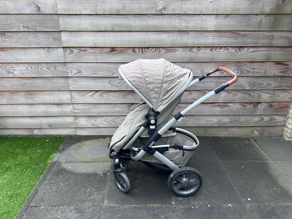 Joolz kinderwagen groen, Gebruikt, Verstelbare duwstang, Ophalen, Kinderwagen