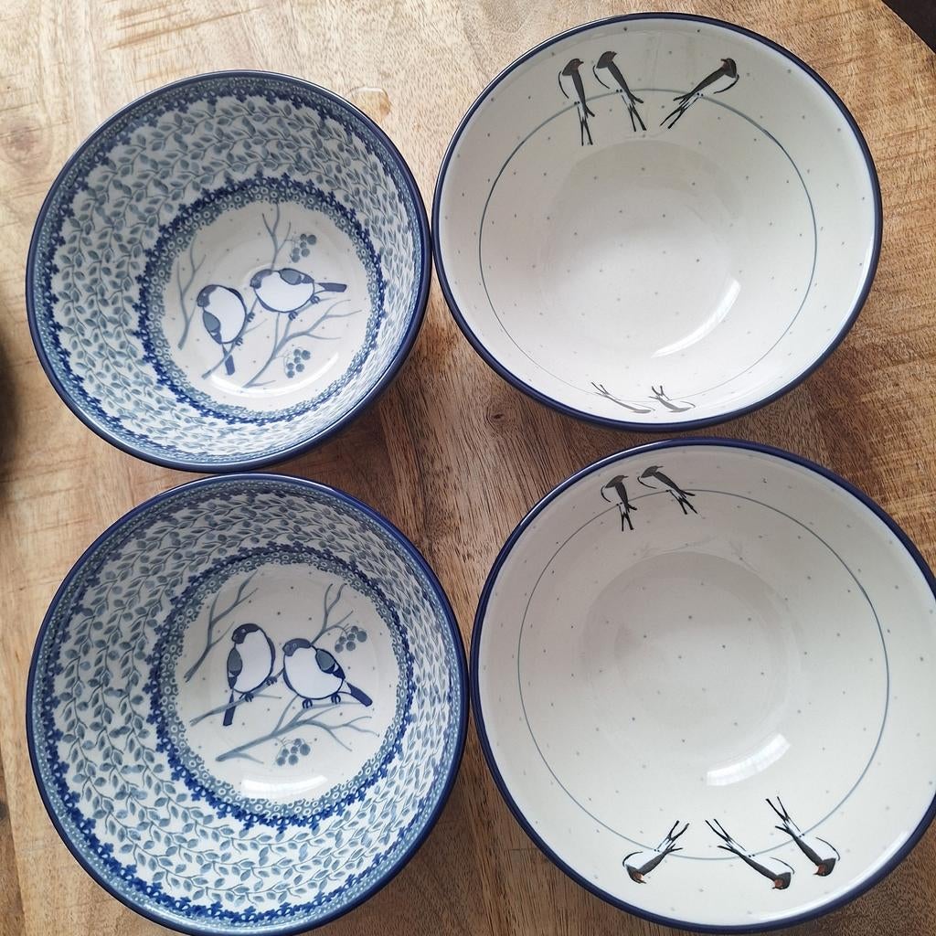 Prachtig schaaltjes Unikat Bunzlau Castle Pools keramiek-nie, Keramiek, Nieuw, Ophalen of Verzenden, Schaal of Schalen