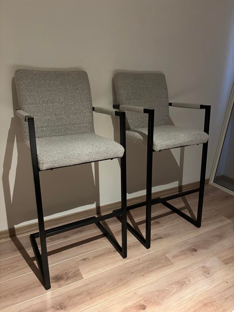 4 Barkruk-stoelen als nieuw, Ophalen, Zo goed als nieuw, 4 tot 6 stoelen