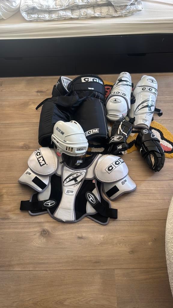 Ijshockey pak, Sport en Fitness, Skeelers, Ophalen of Verzenden, Zo goed als nieuw