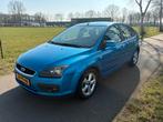 Ford Focus 1.6 74KW 5D 2004 Blauw / NEW APK, Auto's, Ford, 1596 cc, 4 cilinders, Blauw, 49 €/maand