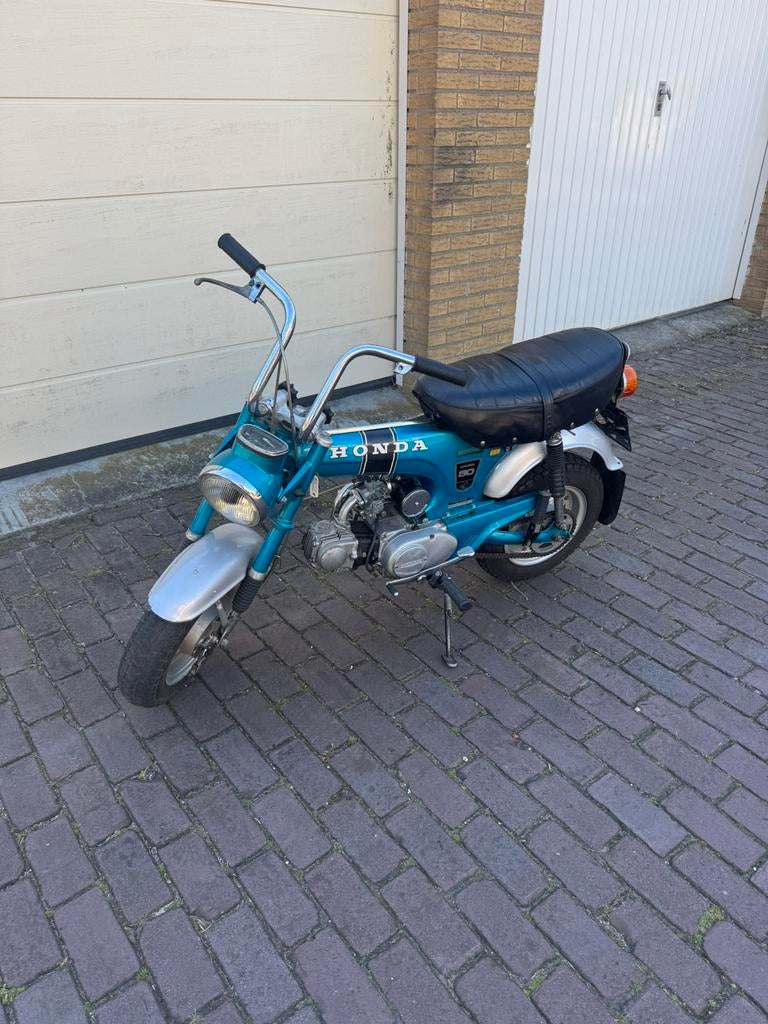 Honda Dax 50cc, Fietsen en Brommers, Ophalen, Overige modellen, Maximaal 45 km/u, Zo goed als nieuw