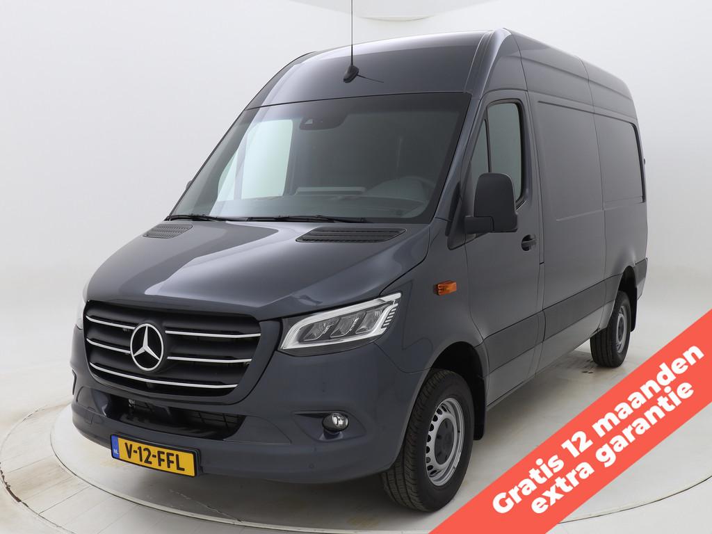 Mercedes-Benz Sprinter 319 1.9 CDI 366 L2H2 9G-Automaat Grat, Auto's, Automaat, Gebruikt, Bedrijf, Diesel