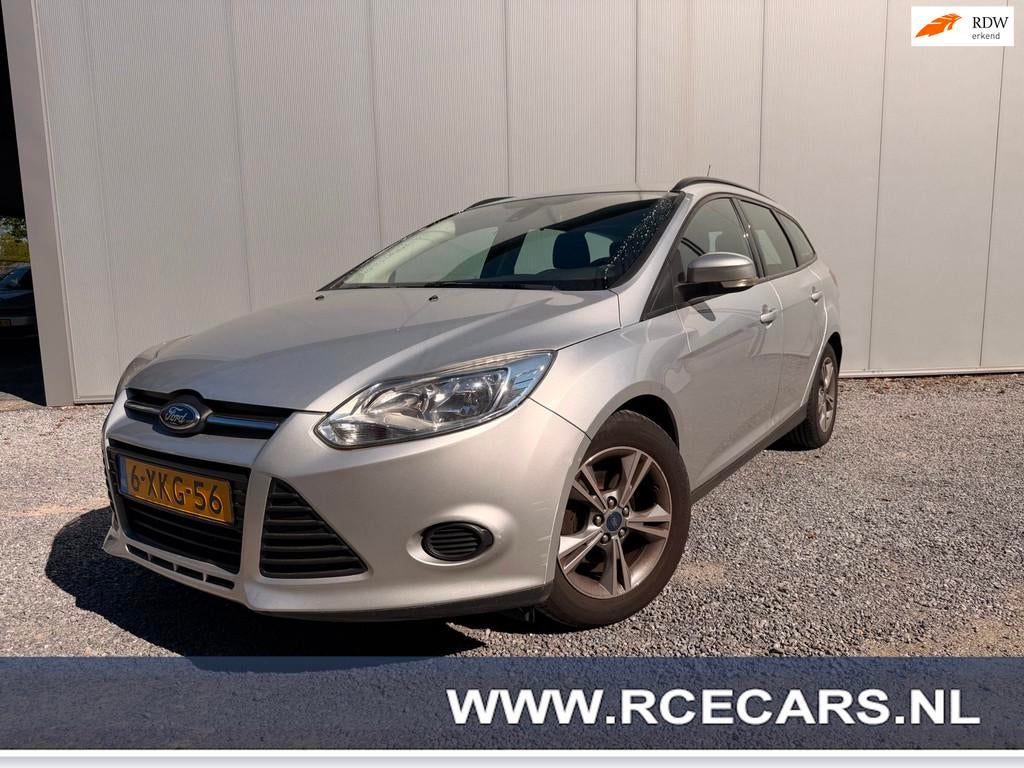 Ford Focus Wagon 1.0 EcoBoost Edition Trekhaak Cruise ! Nieu, Euro 5, Gebruikt, Zwart, USB