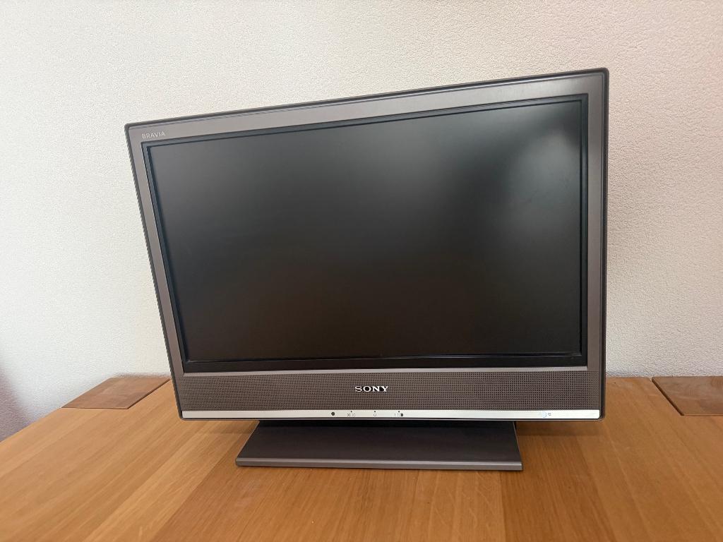 kleine tv Sony bravia, Ophalen, Gebruikt, 50 Hz, LCD