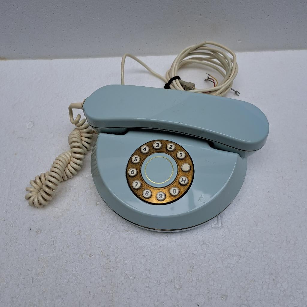 vintage telefoon van P.T.T. type monaco uit 1985, Ophalen of Verzenden, Gebruikt, Met draaischijf