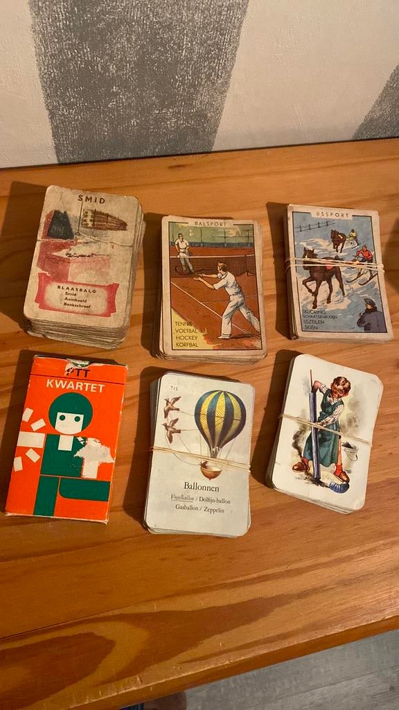 5 vintage oude kwartetten en 1 zwarte pieten   kaart spel, Verzamelen, Speelkaarten, Jokers en Kwartetten, Ophalen of Verzenden