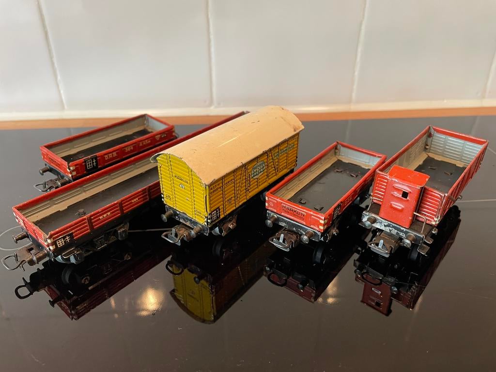 Marklin wagons jaren 50 vintage., Hobby en Vrije tijd, Modeltreinen | H0, Wisselstroom, Wagon, Ophalen of Verzenden, Zo goed als nieuw