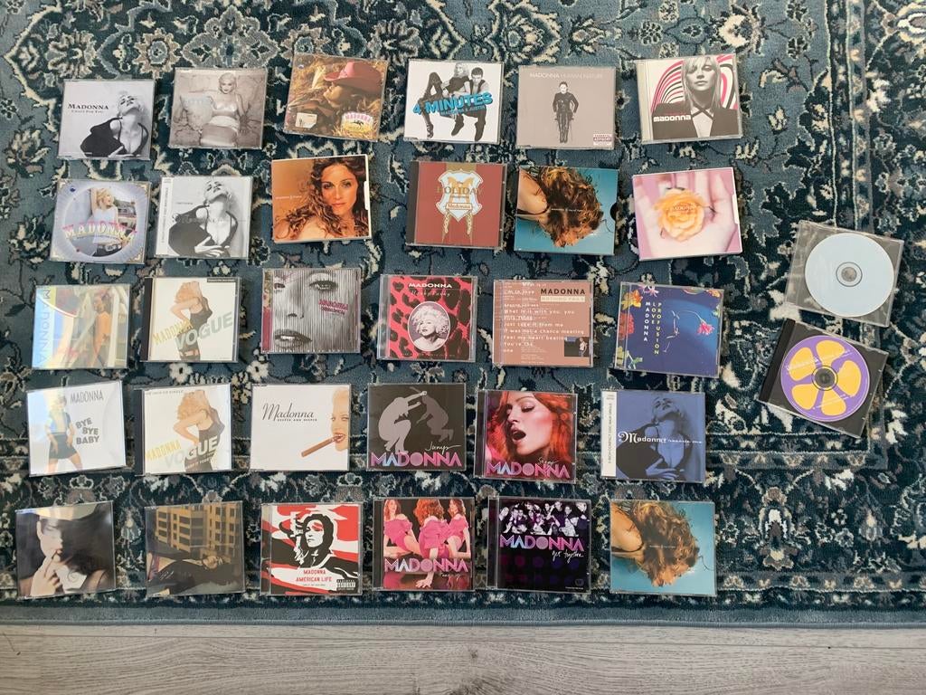 32 cd singles van Madonna, 6 singles of meer, Ophalen of Verzenden, Zo goed als nieuw, Pop
