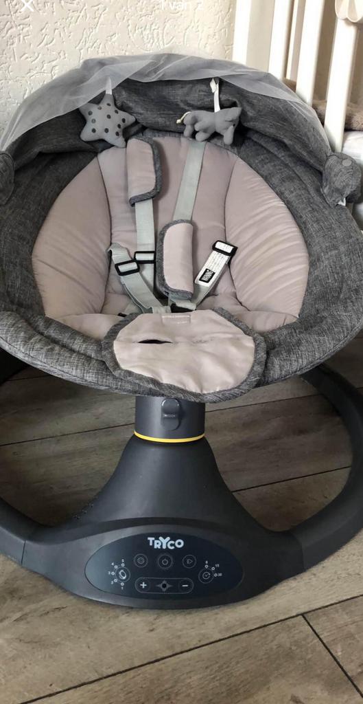 Schommelstoel, Ophalen of Verzenden, Zo goed als nieuw