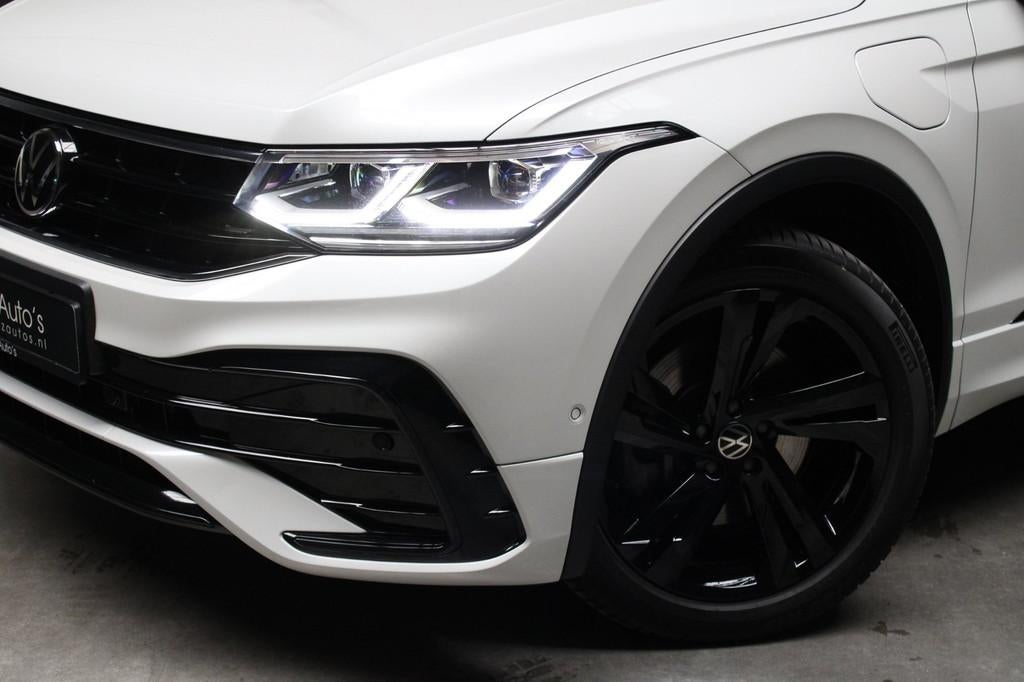 Volkswagen TIGUAN 1.4 TSI eHybrid R-Line l Pano Leder IQ, 1716 kg, 4 cilinders, Met garantie (alle), Wit